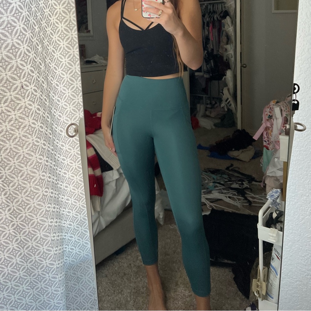 Teal-ish leggings